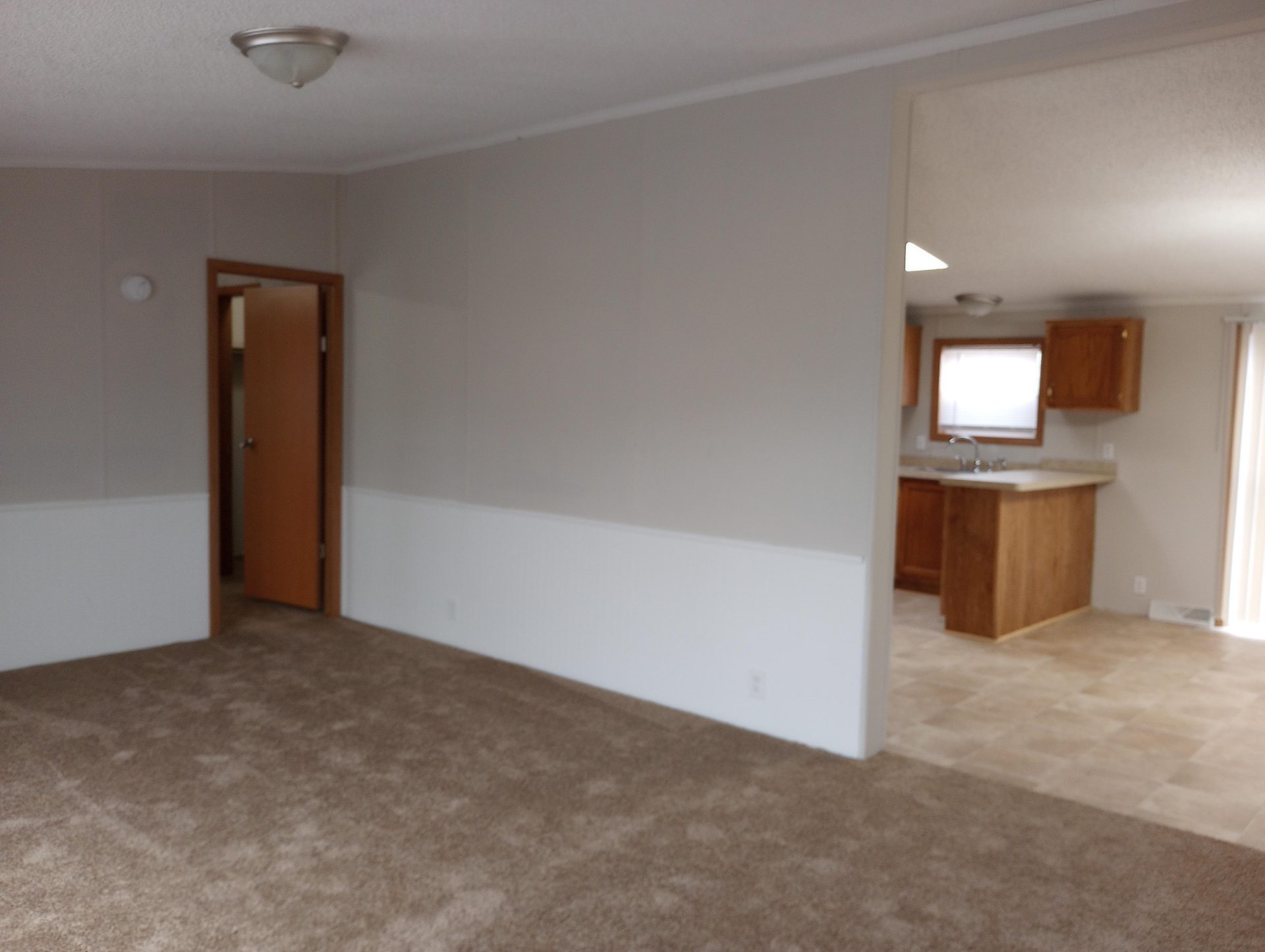 2811 Yankee Court Potterville MI 48876